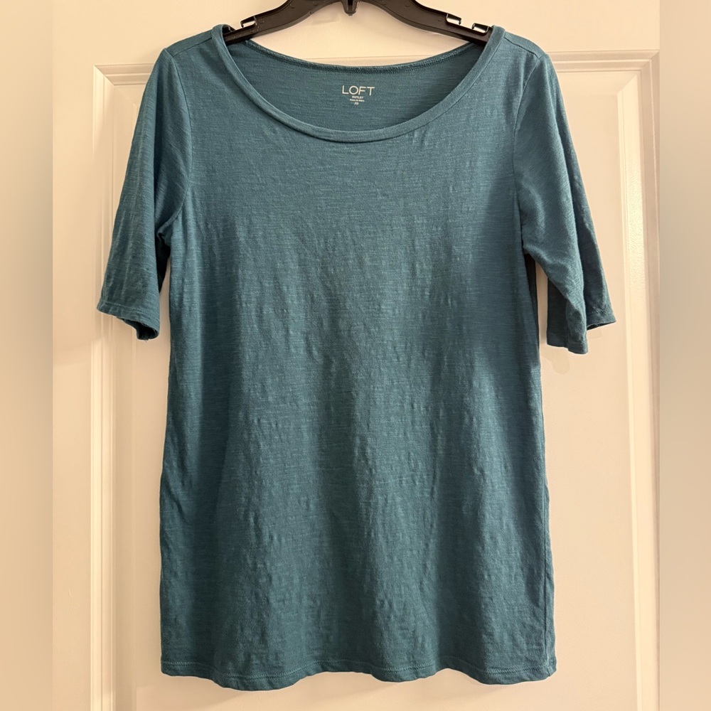 LOFT Outlet Short Sleeve Scoop Neck T-Shirt Size XS